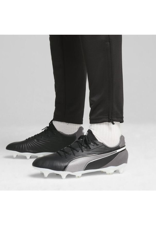 Puma - Buty piłkarskie unisex KING MATCH MxSG PUMA Black White Cool Dark Gray. Kolor: czarny, szary, biały, wielokolorowy. Sport: piłka nożna