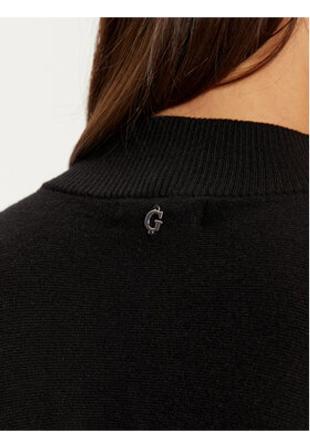 Guess Sweter W5RR02 Z2ZK2 Czarny Regular Fit. Kolor: czarny. Materiał: syntetyk