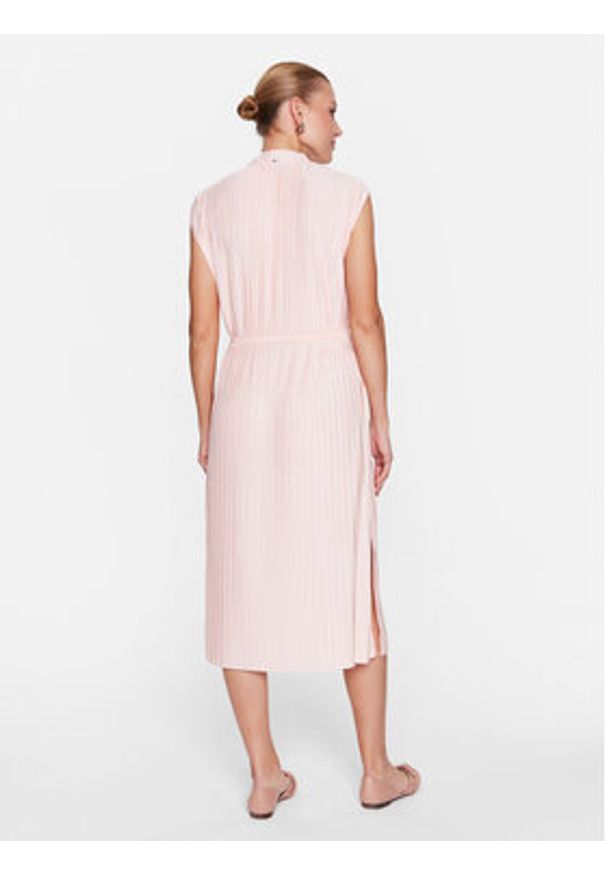 BOSS - Boss Sukienka codzienna 50487497 Różowy Regular Fit. Okazja: na co dzień. Kolor: różowy. Materiał: syntetyk. Typ sukienki: proste. Styl: casual