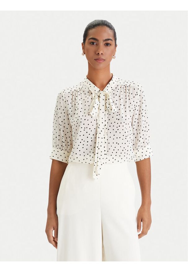 Luisa Spagnoli Bluzka Barcolana 543049 Écru Regular Fit. Materiał: wiskoza