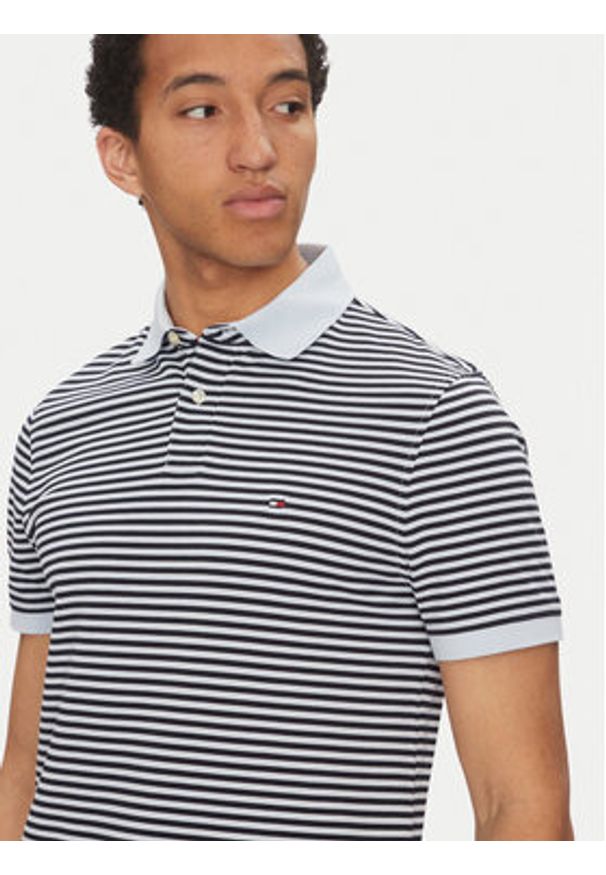 TOMMY HILFIGER - Tommy Hilfiger Polo 1985 MW0MW17770 Granatowy Regular Fit. Typ kołnierza: polo. Kolor: niebieski. Materiał: bawełna