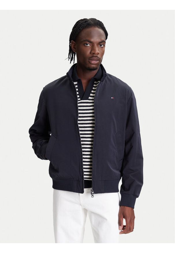 TOMMY HILFIGER - Tommy Hilfiger Kurtka bomber Harrington MW0MW39637 Granatowy Regular Fit. Kolor: niebieski. Materiał: syntetyk
