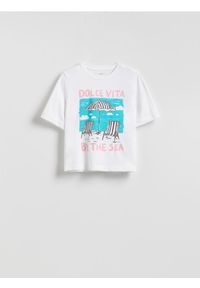 Reserved - Bawełniany t-shirt z nadrukiem - złamana biel. Materiał: bawełna. Wzór: nadruk #1