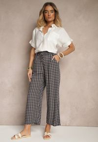 Renee - Ciemnozielone Spodnie o Szerokim Kroju High Waist z Geometrycznym Wzorem Farisia. Stan: podwyższony. Kolor: zielony. Materiał: bawełna. Wzór: geometria. Styl: elegancki