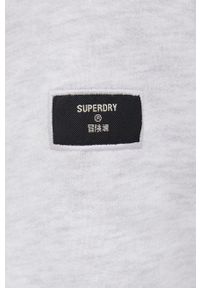 Superdry Bluza męska kolor szary z kapturem z nadrukiem. Okazja: na co dzień. Typ kołnierza: kaptur. Kolor: szary. Materiał: dzianina. Wzór: nadruk. Styl: casual #2