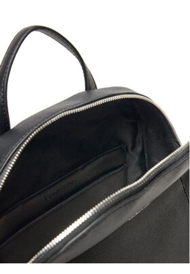 Calvin Klein Plecak Ck Must Dome Backpack_Caviar K60K613087 Czarny. Kolor: czarny. Materiał: skóra