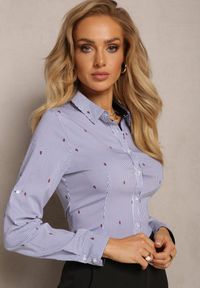 Renee - Granatowa Casualowa Koszula w Delikatne Paski Zapinana na Guziki Firvela. Okazja: na co dzień. Kolor: niebieski. Materiał: bawełna, tkanina. Wzór: paski. Styl: casual