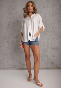 Renee - Biała Wiskozowa Koszula Nietoperz z Regulowanymi Rękawami i Haftem Drenesh. Kolor: biały. Materiał: wiskoza. Wzór: haft. Styl: boho #5