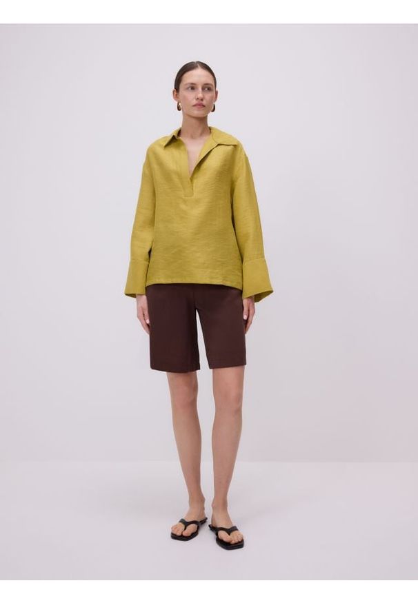 Reserved - Koszula z lnem - zielony. Kolor: zielony. Materiał: len