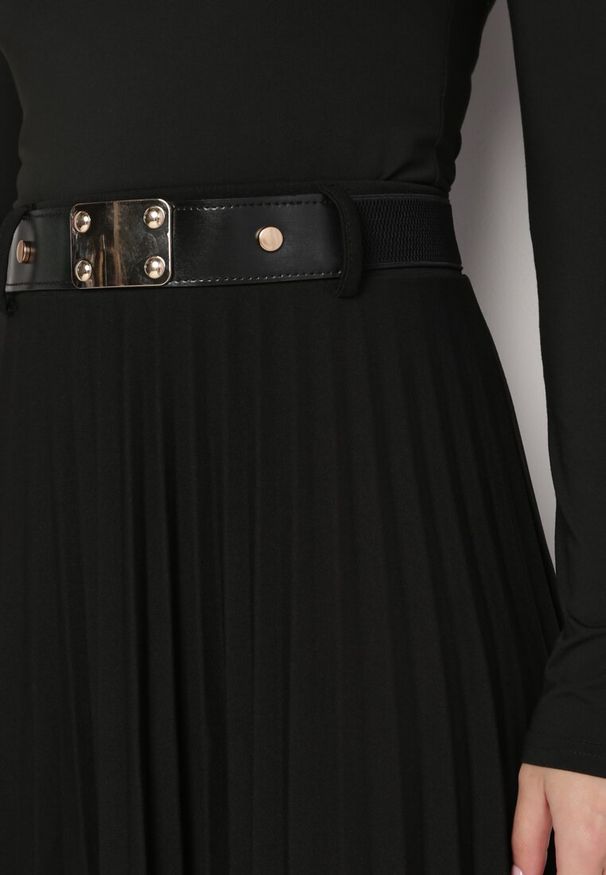 Born2be - Czarna Spódnica Plisowana z Paskiem Onie. Okazja: na co dzień. Kolor: czarny. Materiał: dzianina. Styl: elegancki, casual