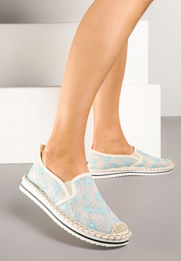 Renee - Niebieskie Espadryle z Ozdobną Plecionką Eranoria. Kolor: niebieski. Obcas: na płaskiej podeszwie. Styl: elegancki