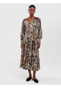 Big-Star - Sukienka damska z dekoltem v-neck z kolorowym nadrukiem Natela 000. Kolor: wielokolorowy. Materiał: wiskoza, tkanina. Wzór: kolorowy, nadruk. Typ sukienki: rozkloszowane, plisowane. Styl: klasyczny, elegancki #7