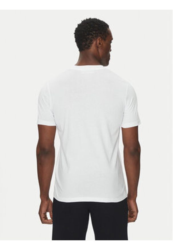 Karl Lagerfeld - KARL LAGERFELD T-Shirt 755710 500224 Biały Regular Fit. Typ kołnierza: dekolt w karo. Kolor: biały. Materiał: bawełna