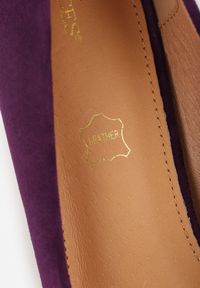 Renee - Fioletowe Czółenka na Szpilce w Klasycznym Stylu Savora. Okazja: na spotkanie biznesowe. Nosek buta: szpiczasty. Kolor: fioletowy. Obcas: na szpilce. Styl: klasyczny. Wysokość obcasa: średni #4