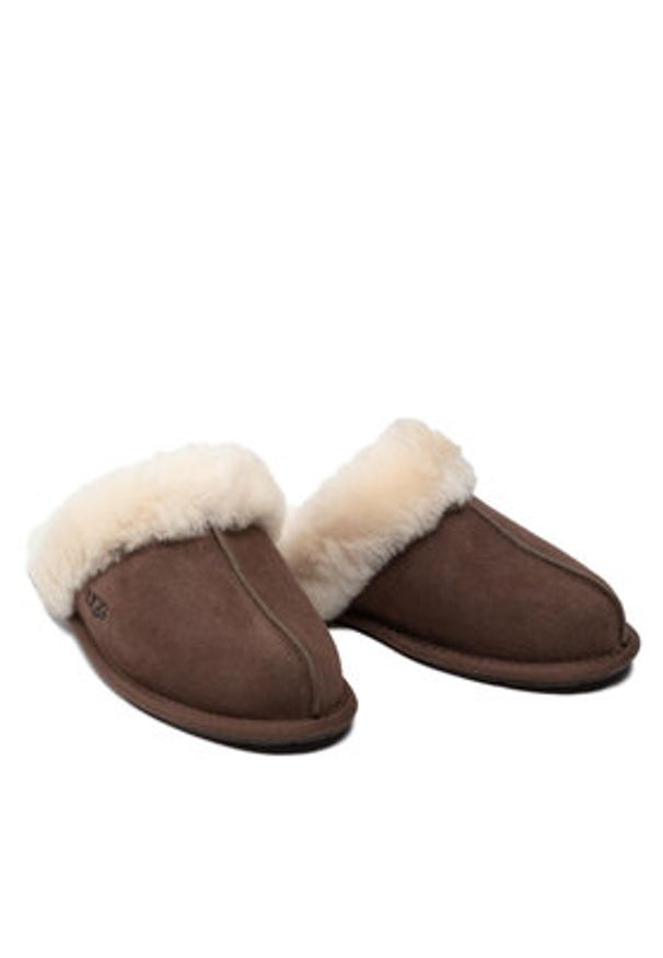 Ugg Kapcie W Scuffette II 1106872 Brązowy. Kolor: brązowy. Materiał: skóra