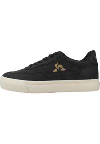 Le Coq Sportif - Kapcie LE COQ SPORTIF LCS OLLIE WAXY CANVAS Czarny. Kolor: czarny. Materiał: syntetyk, tkanina, skóra. Sport: turystyka piesza