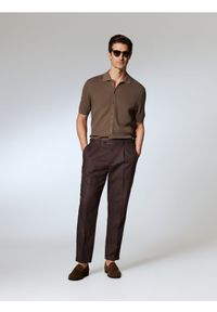 Reserved - Spodnie chino slim z lnem - ciemnobrązowy. Kolor: brązowy. Materiał: len #1