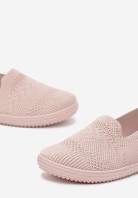 Born2be - Różowe Buty Sportowe Meliresa. Kolor: różowy. Materiał: materiał, guma. Szerokość cholewki: normalna. Wzór: ażurowy