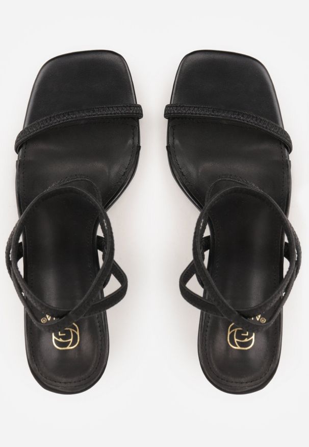 Born2be - Czarne Sandały na Szpilce z Elastycznymi Paskami i Kwadratowym Noskiem Sarorin. Okazja: na co dzień, na wesele, na ślub cywilny. Zapięcie: pasek. Kolor: czarny. Wzór: paski. Obcas: na szpilce. Styl: elegancki, casual. Wysokość obcasa: średni