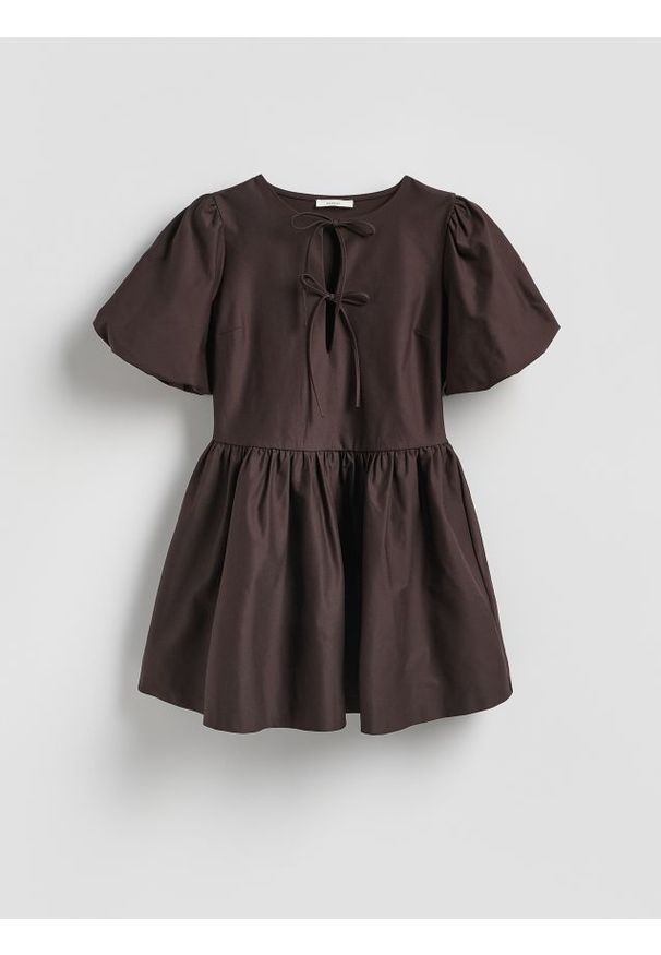 Reserved - Sukienka mini - ciemnobrązowy. Kolor: brązowy. Materiał: dzianina. Długość: mini