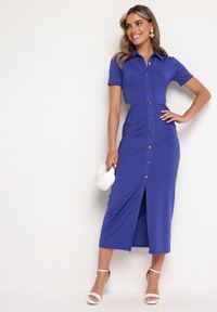 Born2be - Granatowa Sukienka Koszulowa z Wycięciami w Talii i i Marszczeniami Zapinana na Guziki Quvlea. Okazja: na co dzień. Kolor: niebieski. Materiał: jeans, wiskoza. Typ sukienki: koszulowe. Styl: casual #4