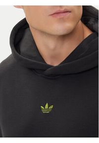Adidas - adidas Bluza Distressed Graphic JY2730 Czarny Loose Fit. Kolor: czarny. Materiał: bawełna #3