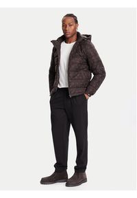 Guess Kurtka zimowa M5BL0B W2322 Brązowy Relaxed Fit. Kolor: brązowy. Materiał: syntetyk. Sezon: zima #4