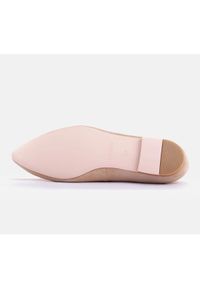 Marco Shoes Baleriny z delikatnego zamszu beżowy. Kolor: beżowy. Materiał: zamsz