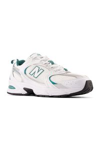 Buty unisex New Balance MR530AB – białe. Okazja: na co dzień. Kolor: biały. Materiał: tworzywo sztuczne. Szerokość cholewki: normalna. Sezon: lato #3