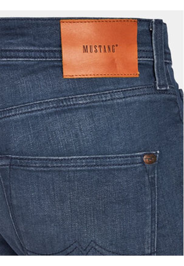 Mustang Jeansy Vegas 1013231 Granatowy Slim Fit. Kolor: niebieski