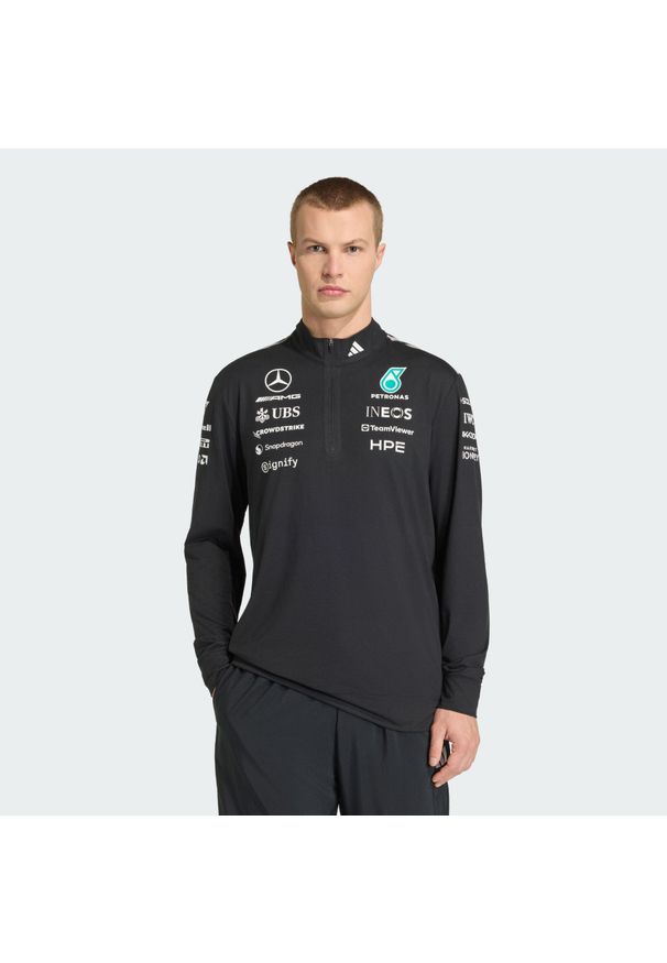 Adidas - Bluza MERCEDES - AMG PETRONAS FORMULA 1 TEAM ENGINEERS QUARTER ZIP. Kolor: czarny. Materiał: dzianina. Długość rękawa: długi rękaw. Sport: fitness