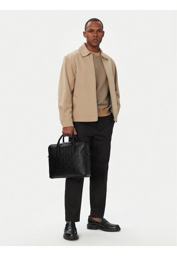 Calvin Klein Aktówka Emblem Aop Deboss LV04D3561G Czarny. Kolor: czarny. Materiał: skóra