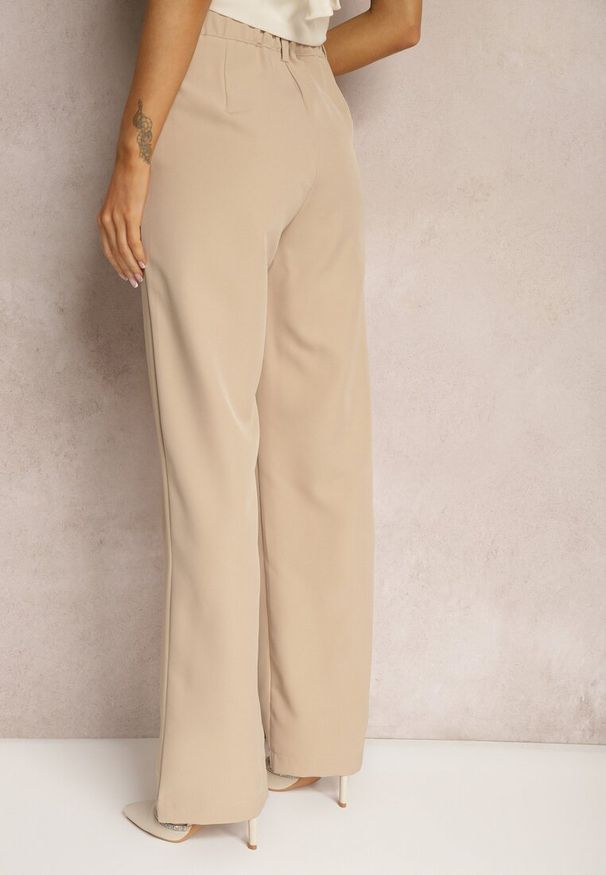 Renee - Beżowe Garniturowe Spodnie High Waist z Gumką w Talii Oziara. Okazja: na co dzień. Stan: podwyższony. Kolor: beżowy. Długość: długie. Styl: casual, elegancki