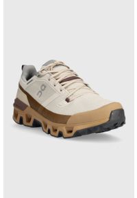 On Running - On-running buty Cloudwander Waterproof męskie kolor beżowy. Zapięcie: sznurówki. Kolor: beżowy. Materiał: materiał, tworzywo sztuczne, włókno, guma. Szerokość cholewki: normalna. Sport: bieganie #4