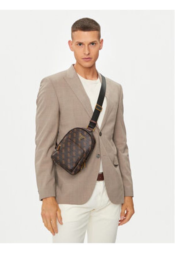 Guess Saszetka Milano HMEVZL P3468 Brązowy. Kolor: brązowy. Materiał: skóra