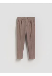 Reserved - Eleganckie spodnie - brązowy. Kolor: brązowy. Materiał: tkanina, wiskoza. Styl: elegancki