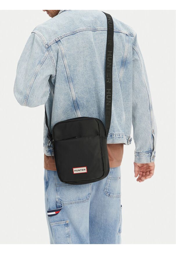 Hunter Saszetka HTR-B-003-07 Czarny. Kolor: czarny. Materiał: materiał