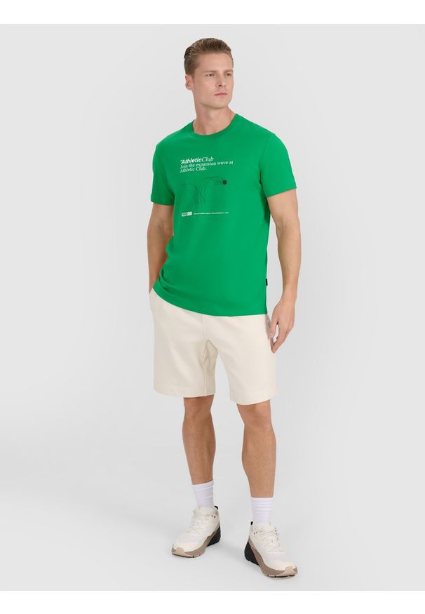 4f - 4F T-shirt regular z nadrukiem męski - zielony S. Okazja: na co dzień. Kolor: zielony. Materiał: jersey, bawełna, materiał. Długość rękawa: krótki rękaw. Długość: krótkie. Wzór: nadruk. Styl: casual, klasyczny, sportowy