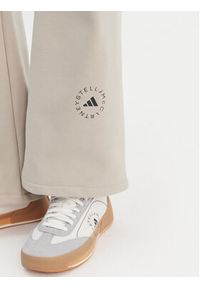 Adidas by Stella McCartney - adidas by Stella McCartney Spodnie dresowe JW4662 Szary Straight Leg. Kolor: szary. Materiał: bawełna #2