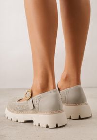 Born2be - Zielone Skórzane Półbuty na Platformie z Paskiem z Klamerką i Plecionką Limnoreia. Okazja: na co dzień. Zapięcie: pasek. Kolor: zielony. Materiał: skóra. Szerokość cholewki: normalna. Obcas: na platformie. Styl: klasyczny, casual #9