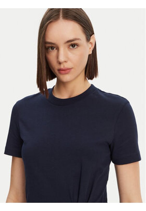 Lacoste Sukienka codzienna EF0583 Granatowy Regular Fit. Okazja: na co dzień. Kolor: niebieski. Materiał: bawełna. Typ sukienki: proste. Styl: casual