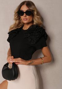 Renee - Czarny T-shirt z Bawełny Ozdobiony Bufiastymi Falbankami Kandrra. Typ kołnierza: kołnierz z falbankami. Kolor: czarny. Materiał: bawełna. Wzór: aplikacja #4