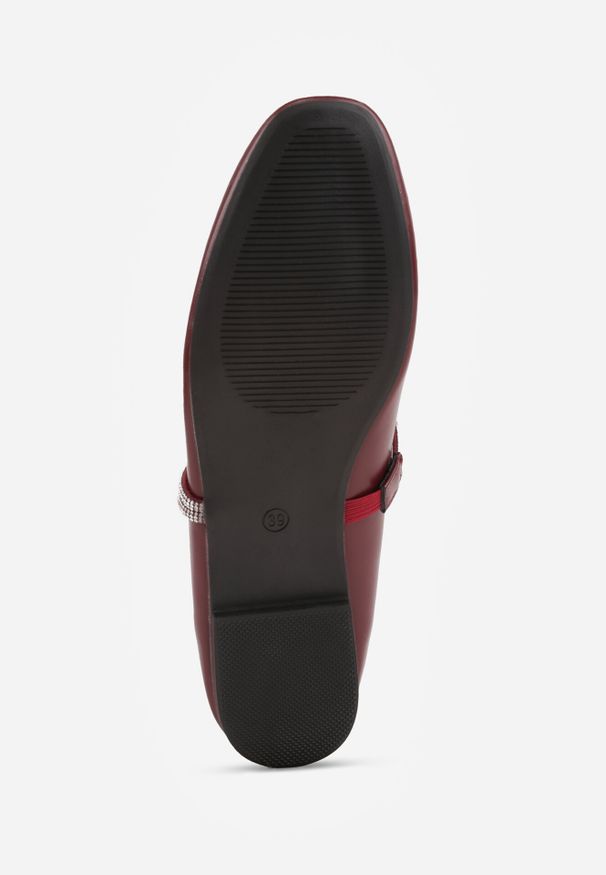 Born2be - Bordowe Wsuwane Balerinki z Ozdobnym Paskiem z Cyrkoniami Rola. Okazja: na co dzień. Zapięcie: bez zapięcia. Kolor: czerwony. Wzór: aplikacja. Styl: casual, elegancki, klasyczny