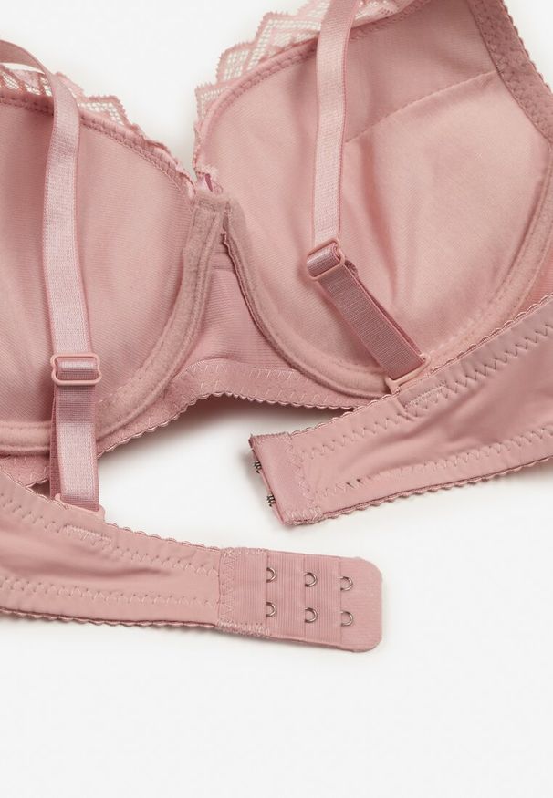 Renee - Różowy Biustonosz Push Up z Koronką i Regulowanymi Ramiączkami Tiavara. Kolor: różowy. Materiał: koronka. Rodzaj stanika: push-up. Wzór: koronka