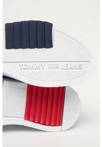 Tommy Jeans - Buty. Nosek buta: okrągły. Zapięcie: sznurówki. Kolor: biały. Materiał: materiał, syntetyk, skóra ekologiczna, guma, poliester. Szerokość cholewki: normalna #2