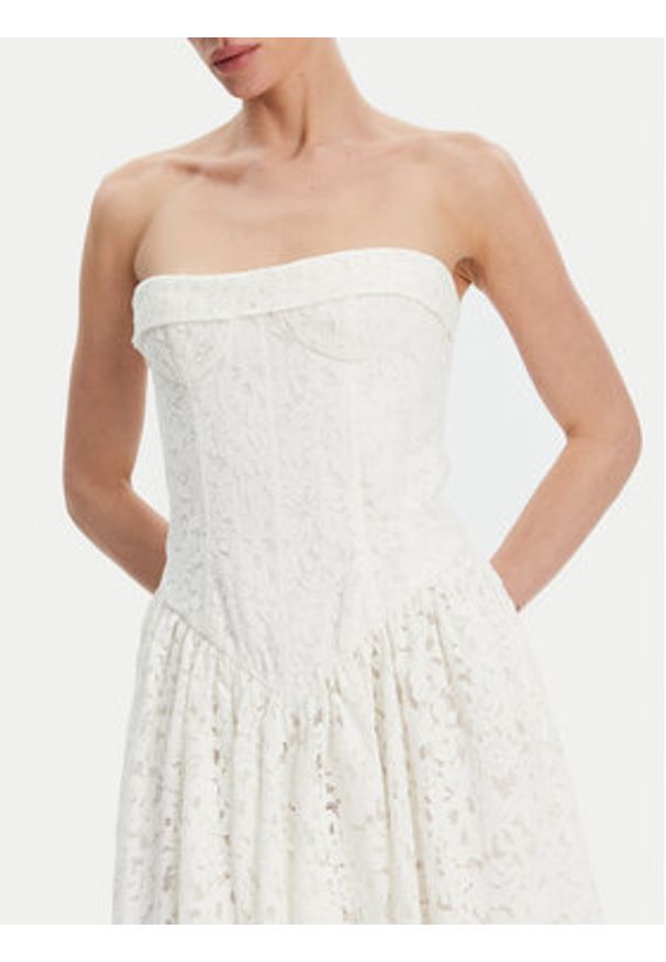 BARDOT Sukienka koktajlowa Felicidad Strapless 59843DB Biały Regular Fit. Kolor: biały. Materiał: bawełna. Styl: wizytowy