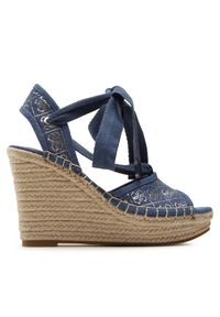 Espadryle Guess. Kolor: niebieski. Materiał: denim