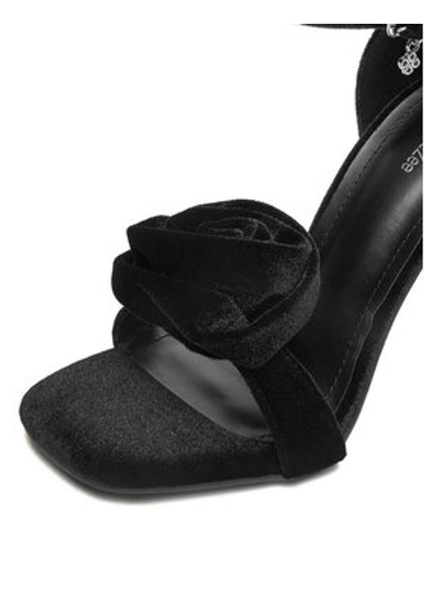 DeeZee Sandały LB5478-96 Czarny. Kolor: czarny. Materiał: materiał