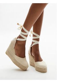 Castañer Espadryle Carina/6/001 020964 Biały. Kolor: biały. Materiał: materiał