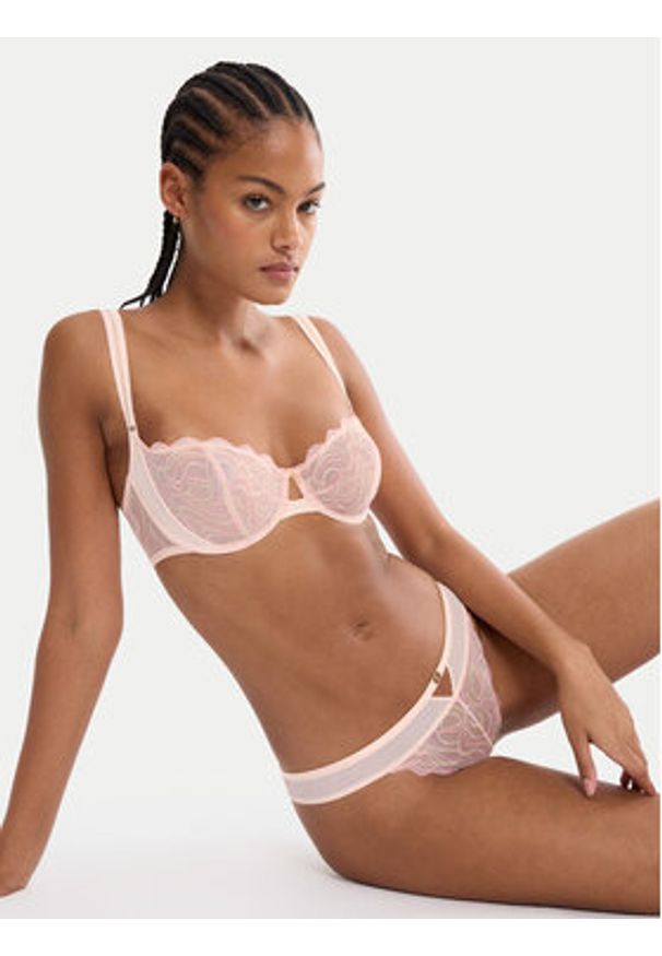 Triumph Biustonosz balkonetka Waves Of Glow 10226332 Beżowy. Kolor: beżowy. Materiał: syntetyk